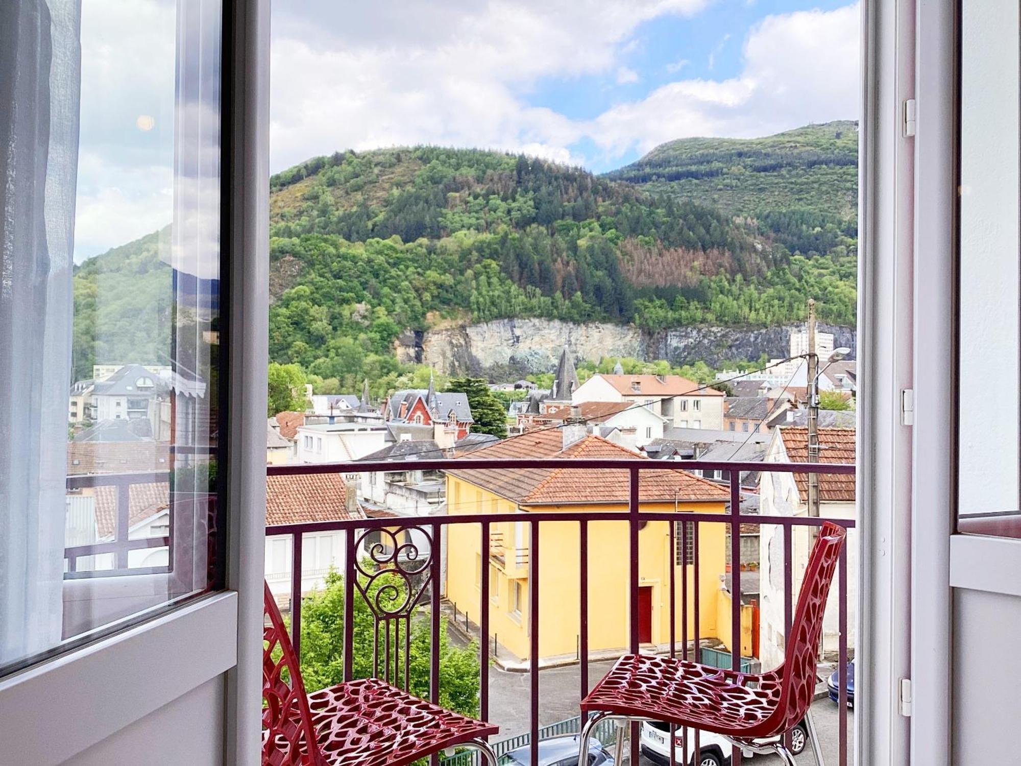 Appartement Stella 95 M2 Climatise Parking Proche Sanctuaires 루르드 외부 사진