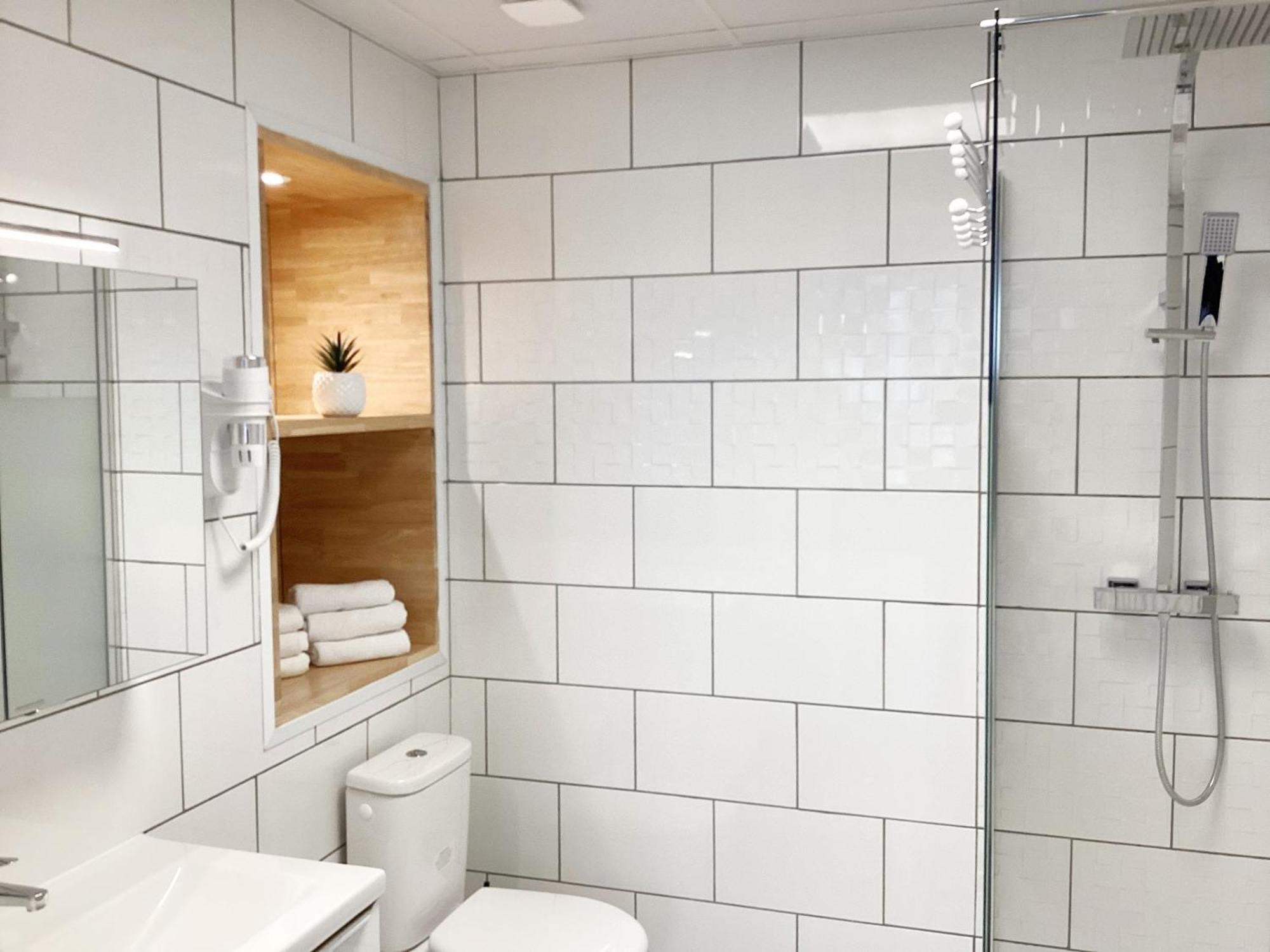 Appartement Stella 95 M2 Climatise Parking Proche Sanctuaires 루르드 외부 사진
